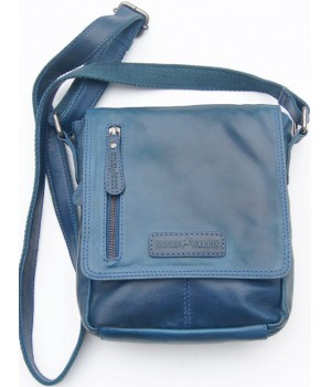 Klassische Handtasche, mit verstellbaren Schulterriemen. Blau